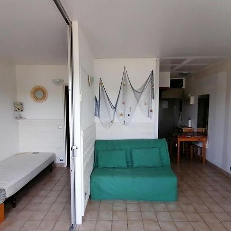 40M With Terrace In A Residence With Pool Le Grau-du-Roi Buitenkant foto